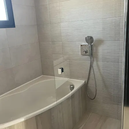 House 6p With Private Pool In * Fréjus